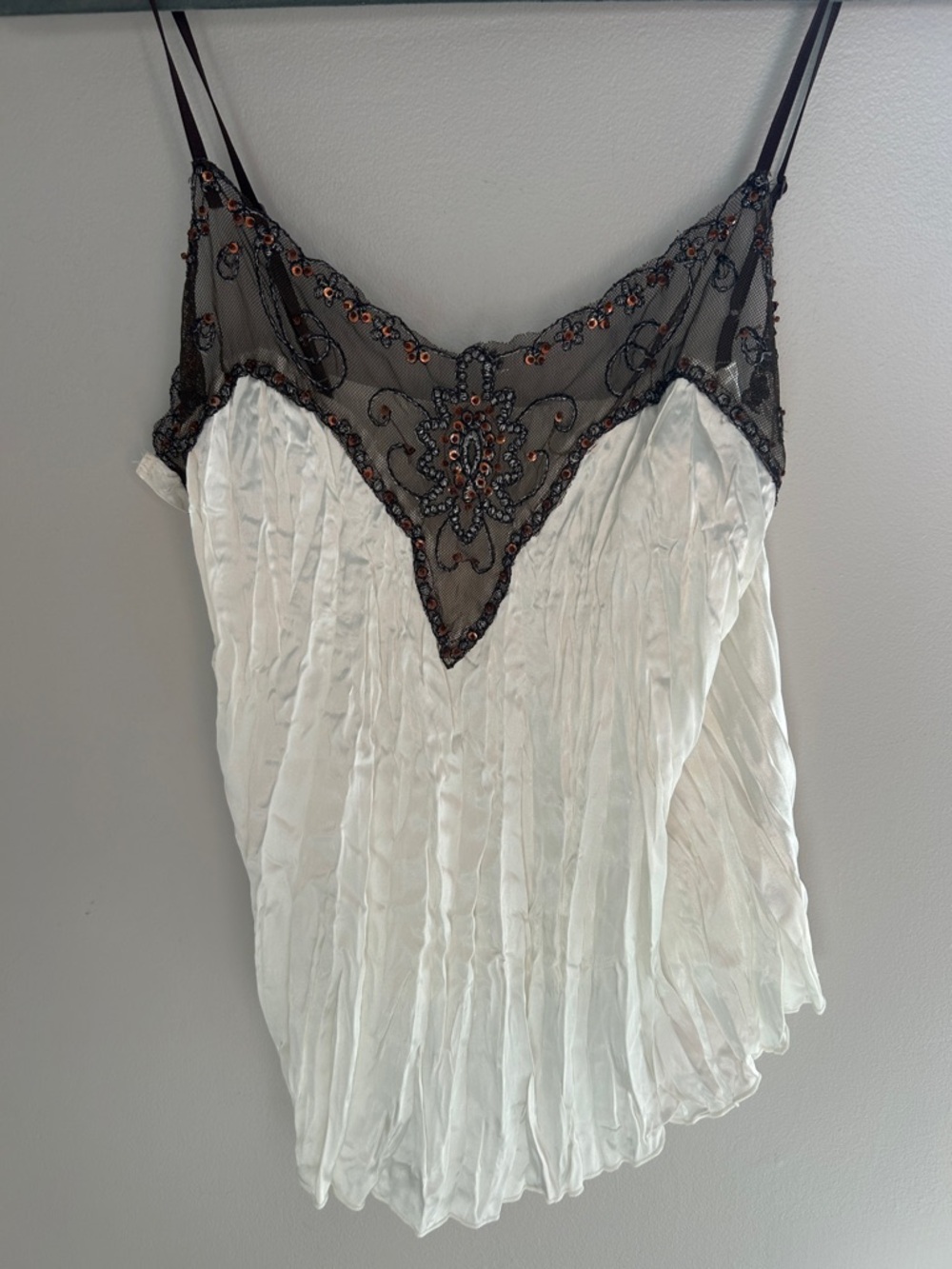 💗Beaded Lace Camisole Top